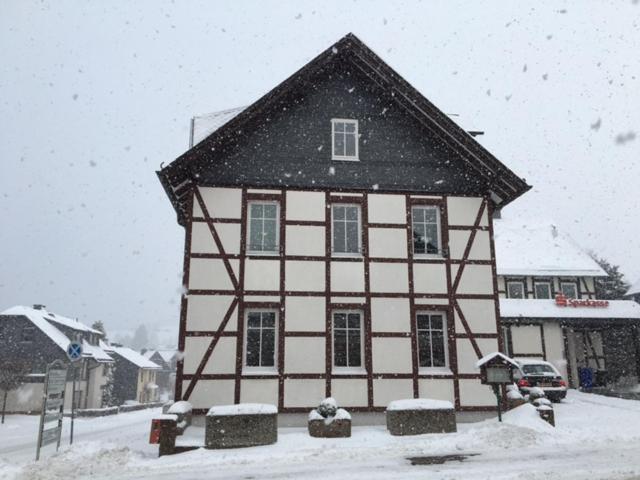 Deutsches Haus Apartment Willingen  Exterior photo